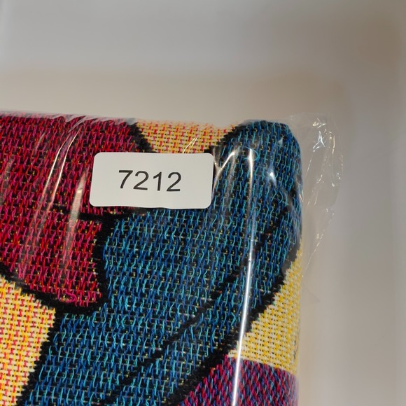 Disney Winnie the Pooh Blustery Day Blanket Fringed Woven Tapestry Throw 46 x 52 - Picture 5 of 5